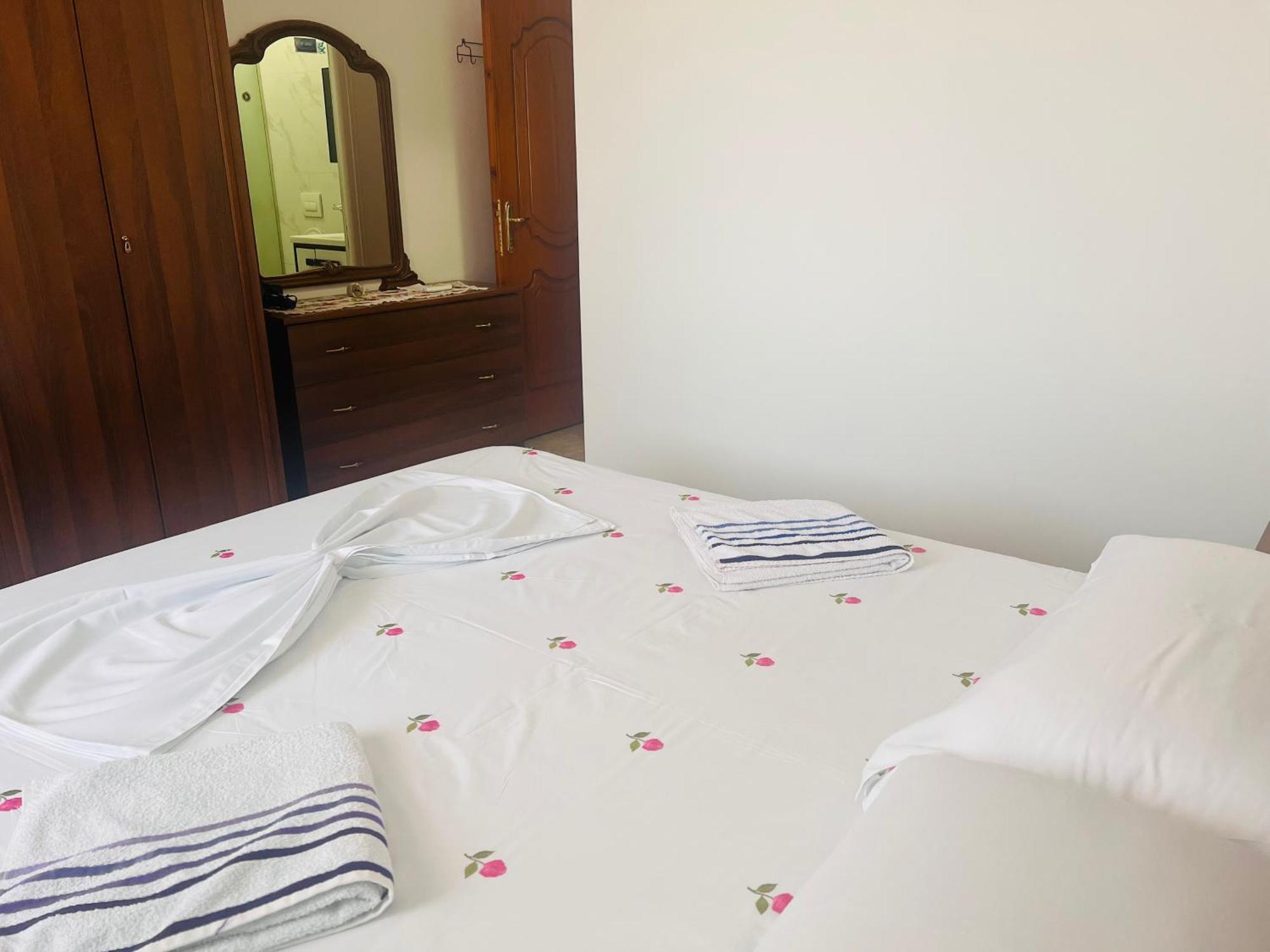 Fori Vodo Hotel Divjake Buitenkant foto